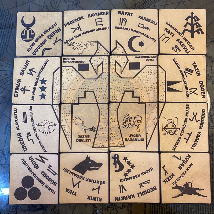 ANAFARTA ÖZEL SERİ TÜRK BOYLARI VE TÜRK DEVLETLERİ 16 ADET 8X8CM PEÇ KOLLEKSİYONU